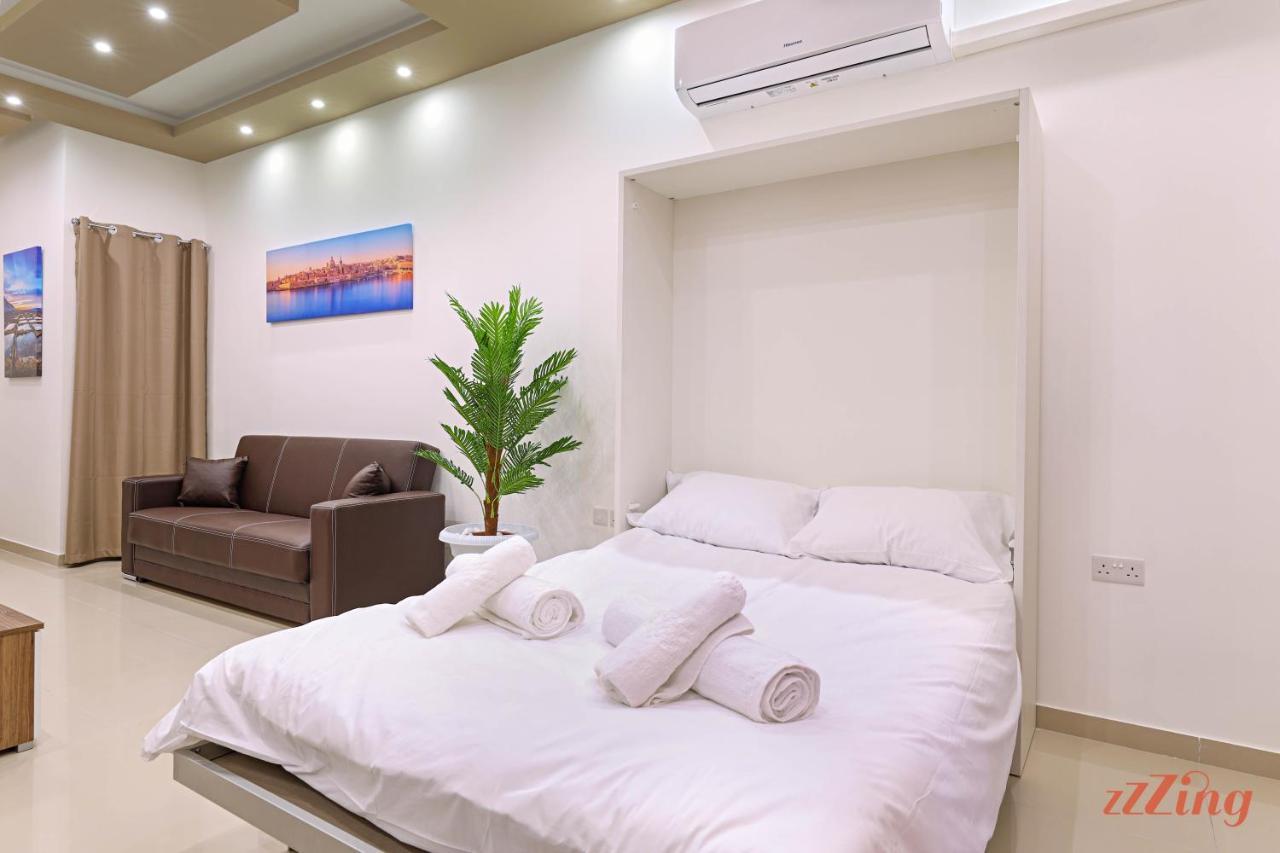 Luxurious Duplex Seafront Apt W Amazing Sea Views Birżebbuġa Dış mekan fotoğraf