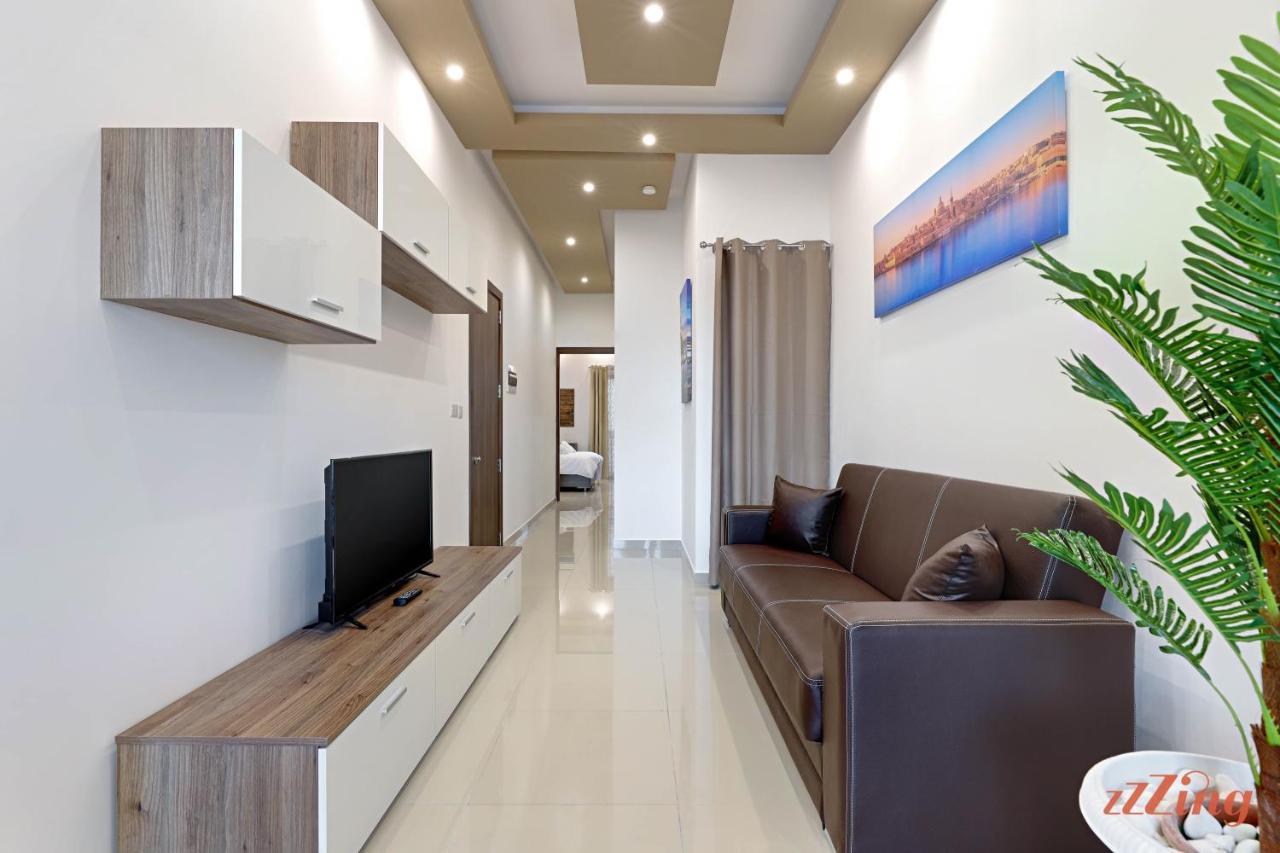 Luxurious Duplex Seafront Apt W Amazing Sea Views Birżebbuġa Dış mekan fotoğraf